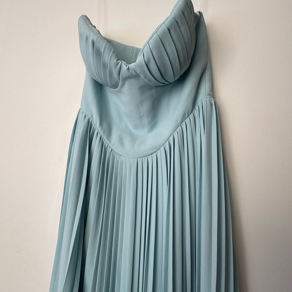 House of CB Marcella Dress - Picture 4 of 7